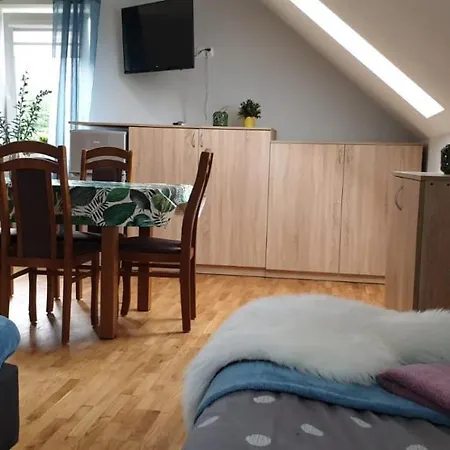 Goscinne 4 Pory Roku