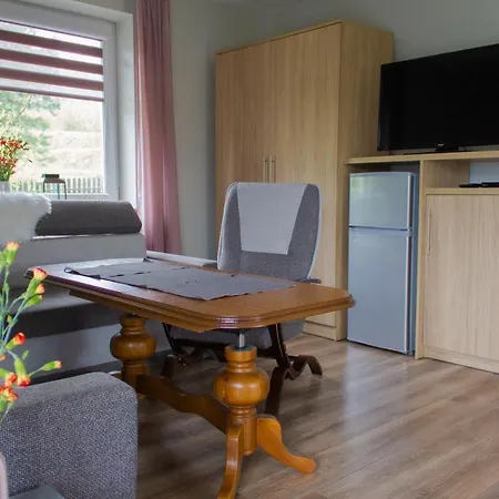 Homestay Goscinne 4 Pory Roku *