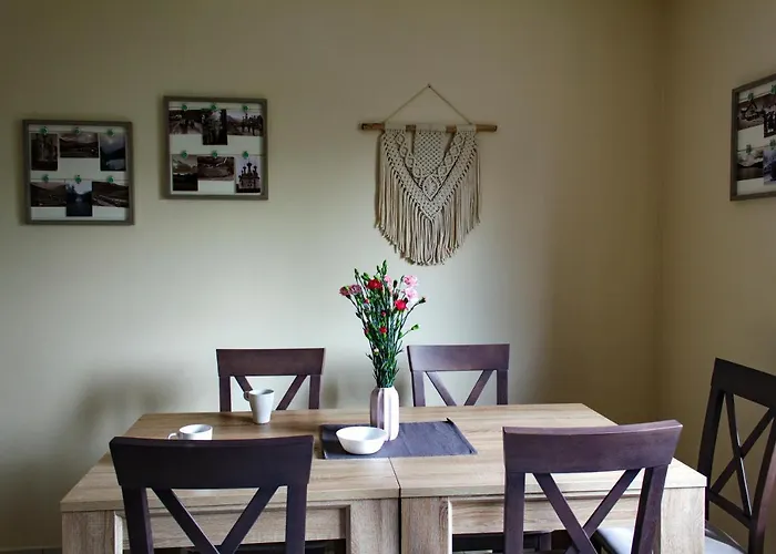 Goscinne 4 Pory Roku